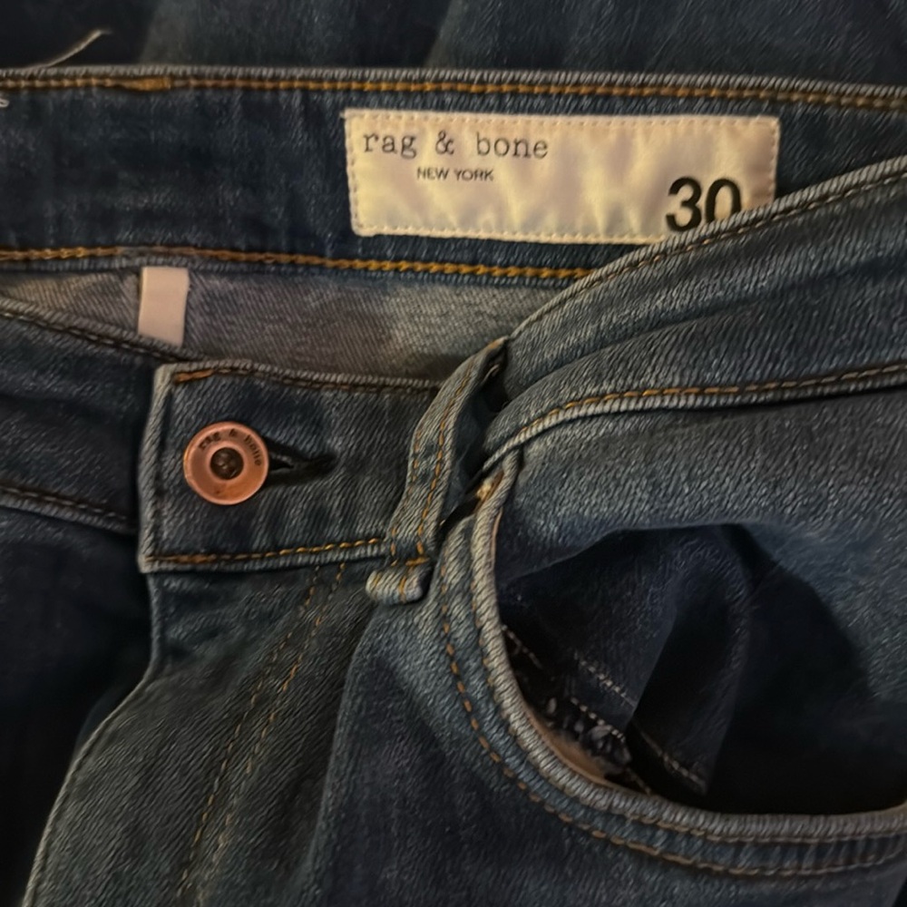 EUC Rag and Bone Casey high rise flare jeans with stretch!